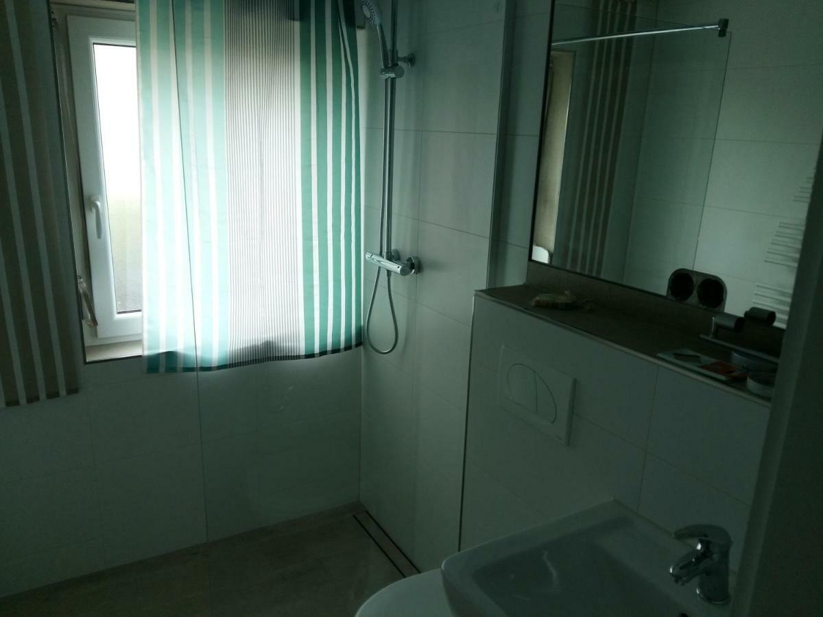 Ferienwohnung Peter Hofling เวิร์ทไฮม์ ภายนอก รูปภาพ